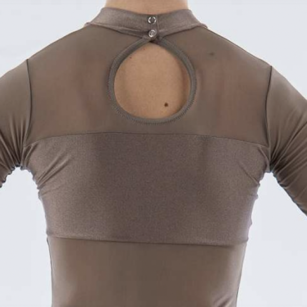 Accademico in lycra e retina